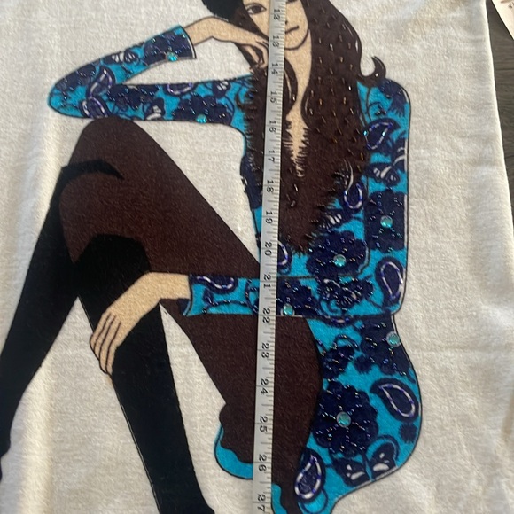 K Derhy long white top, white with vintage model, size OS - Picture 12 of 12